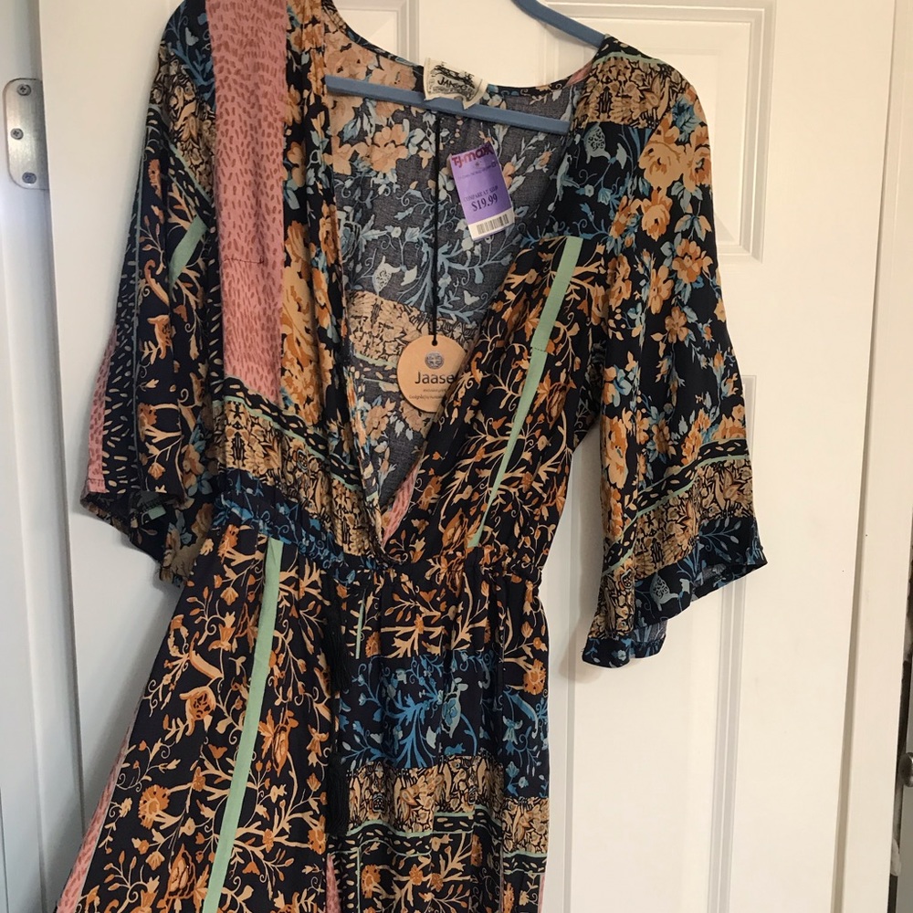 Gorgeous Print, V neck,  flare jumpsuit